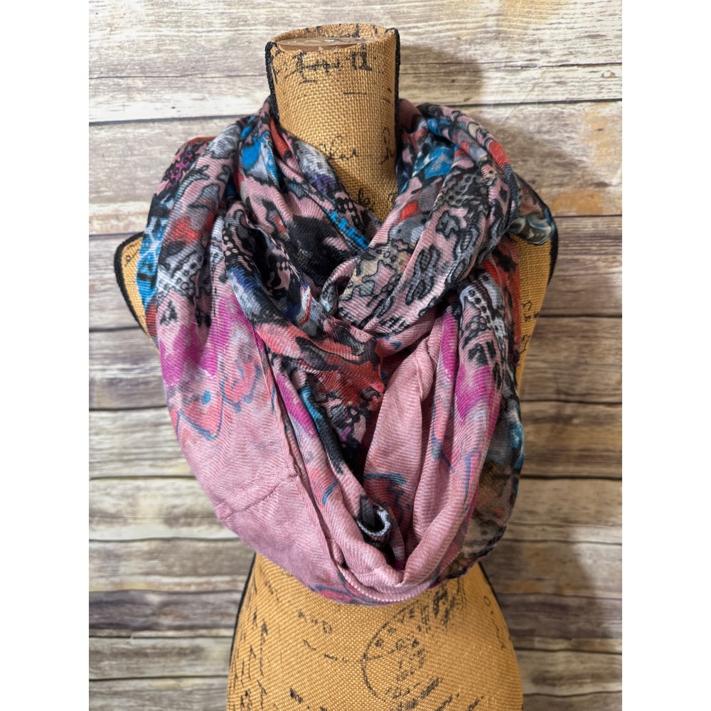 Womens Multi Color Bohemian Geometric Print Infinity Scarf Pink Blue Black Loop